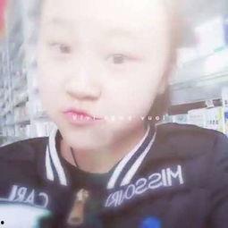 娱乐吃瓜酱小孩发疯,小孩发疯事件引发全网热议